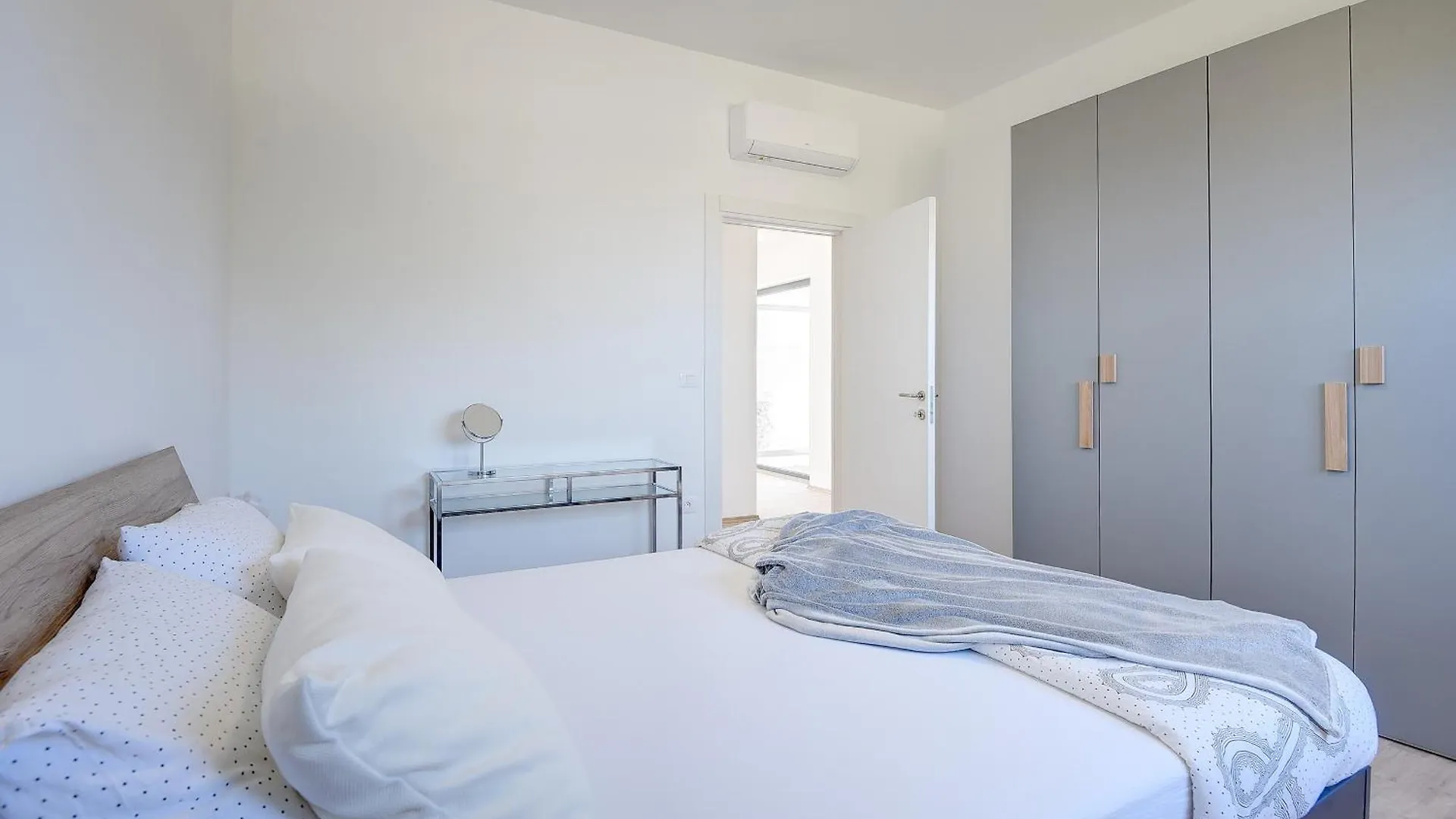 Villa Nauta - Beautiful Ground Floor Villa For 4 People With Playground & Sauna Pula Vintijan Croatia